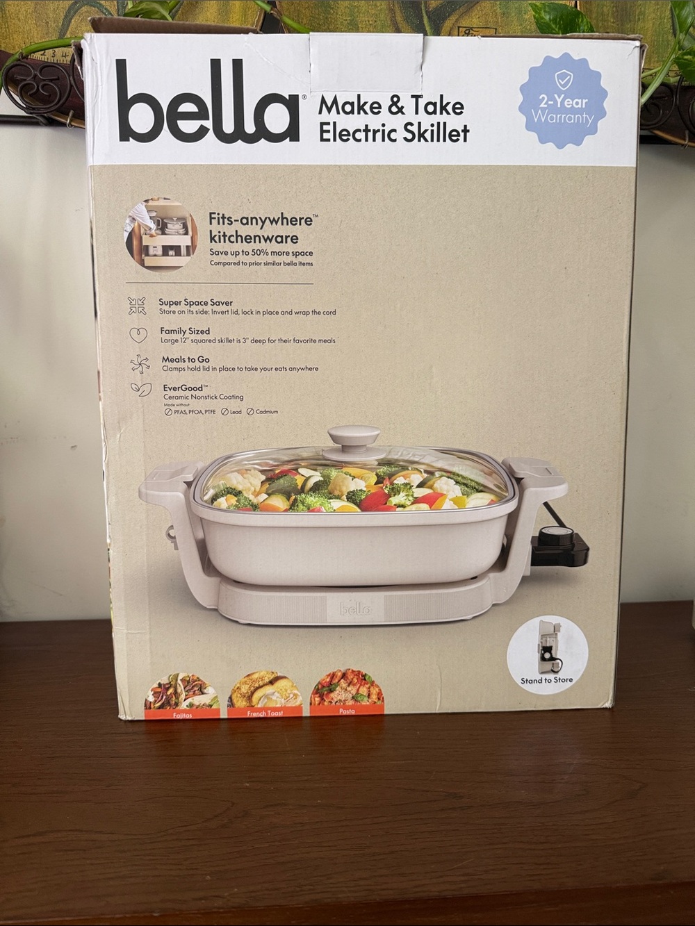 Bella Make & Take Electric Skillet – Cream